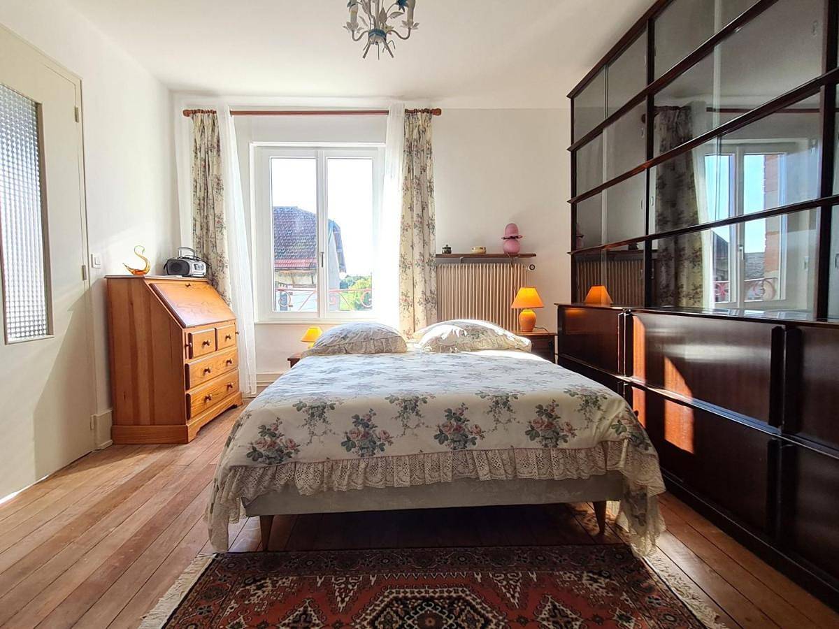Grande Maison de Maître proche Toul avec Wifi et Parking - Fr-1-584-394 in Écrouves, Toul