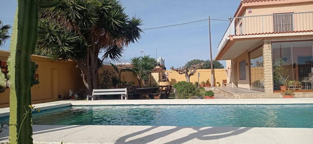 Casa rural para 10 personas, con jardín además de terraza y piscina en Vinaroz - 2
