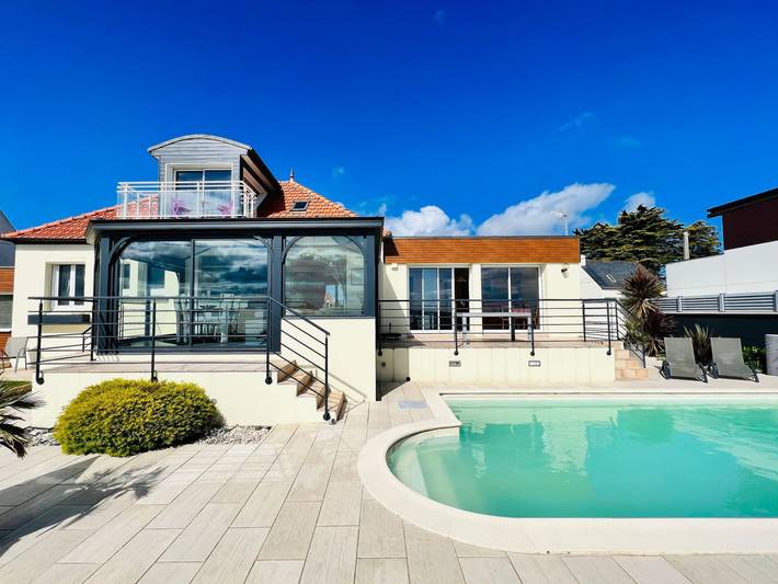 Location de vacances pour 6 personnes, avec jardin et piscine à Plounéour-Trez - 2