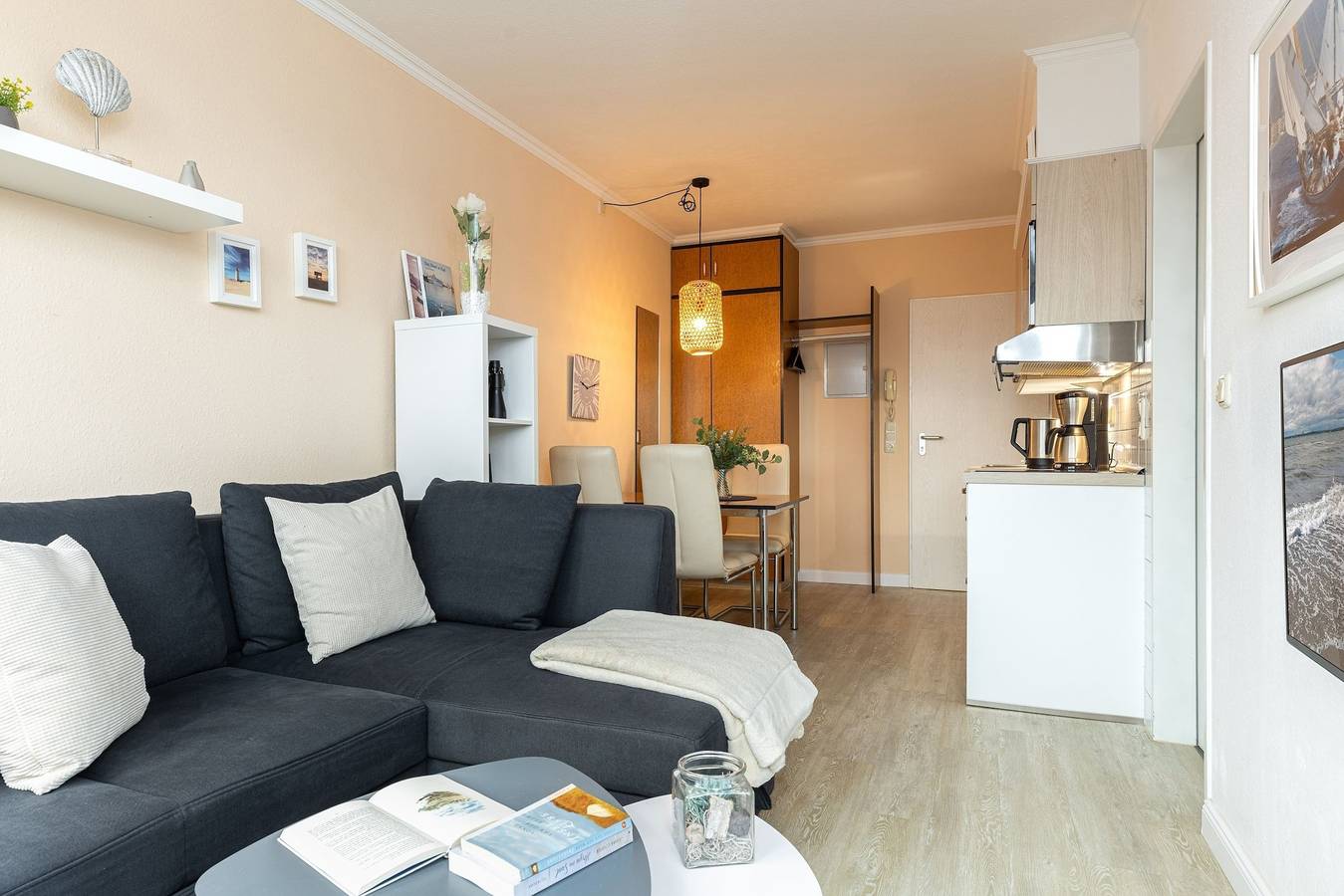 Ganze Ferienwohnung, Haus Panorama Laboe Nr. 21 in Kieler Förde, Laboe