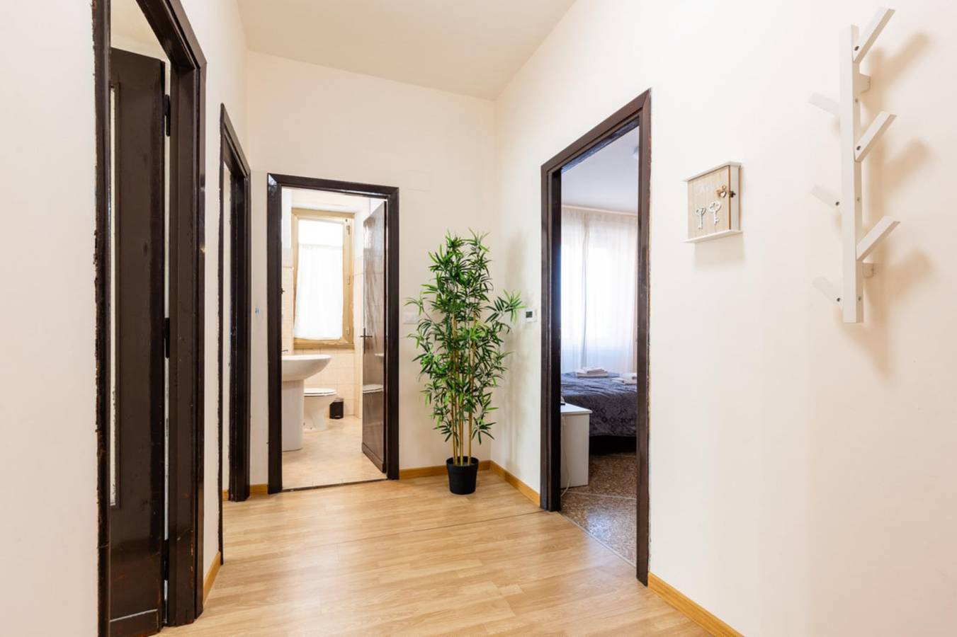 Ganze Wohnung, Ferienwohnung für 5 Personen mit Balkon/Terrasse in Rom, Rom Provinz