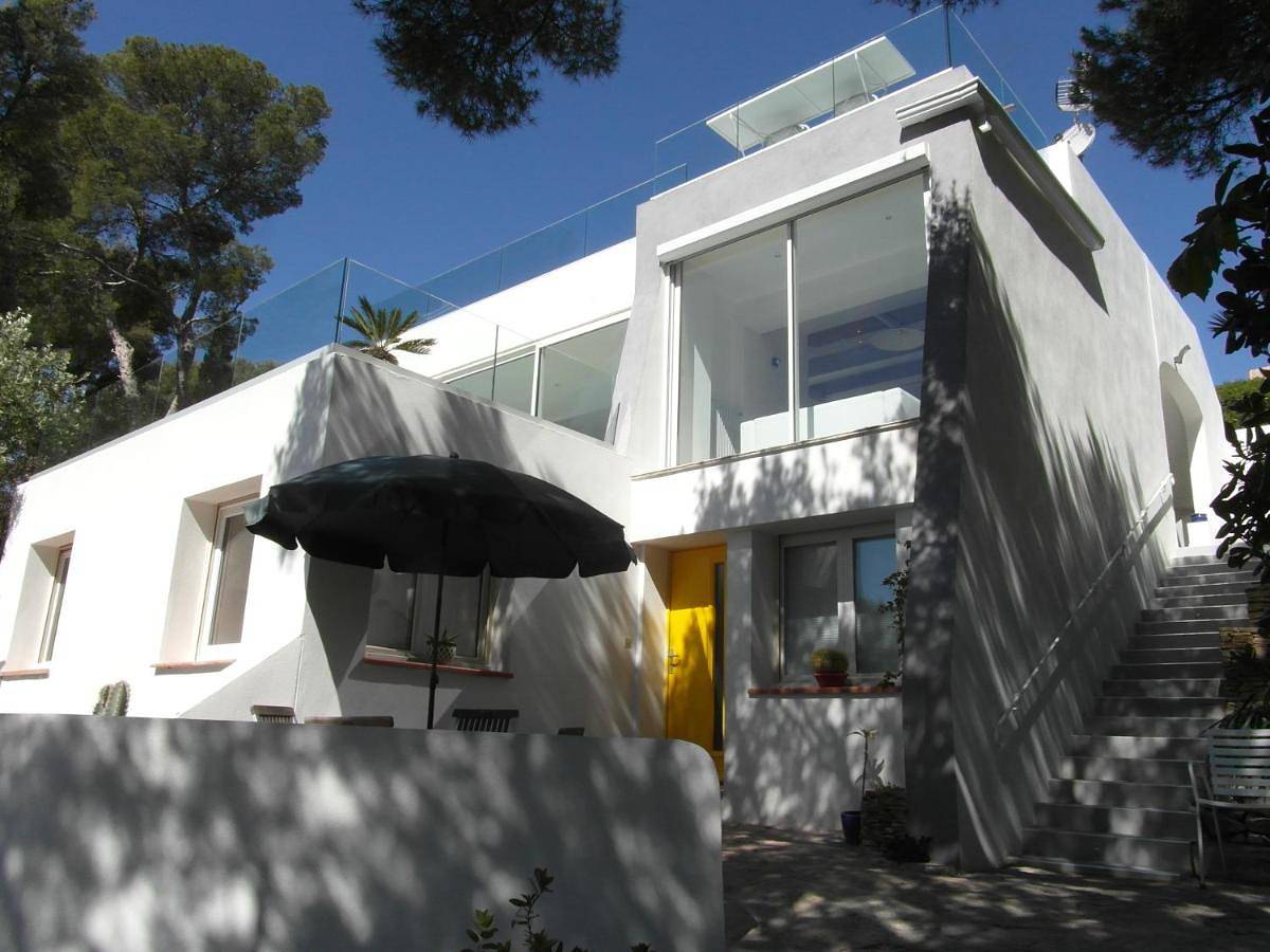 Appartement entier, Estivado Sea View - Mer à 50 m et Piscine avec Spa in Cassis, Parc national des Calanques