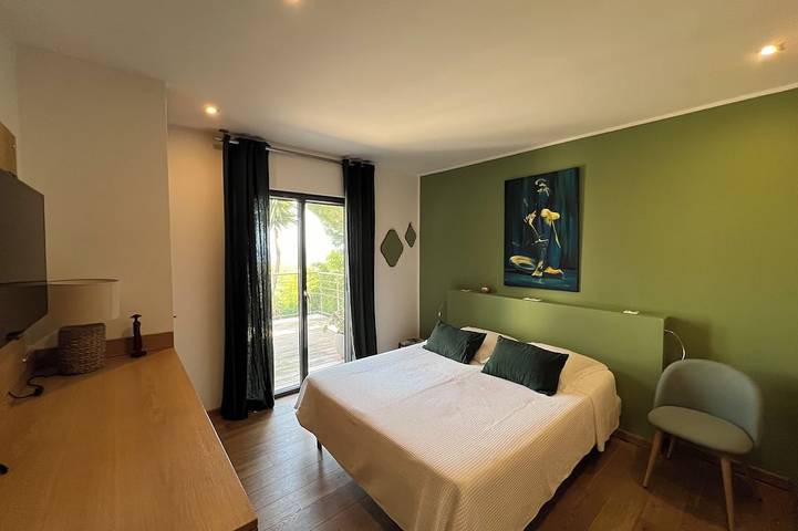 Villa pour 8 personnes, avec jardin et terrasse à Calvi - 2