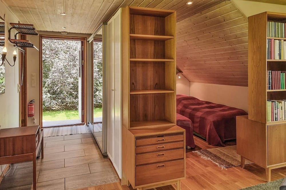 Tolles Haus mit 1 Schlafzimmer in. in Lilla Edet, Bohuslän