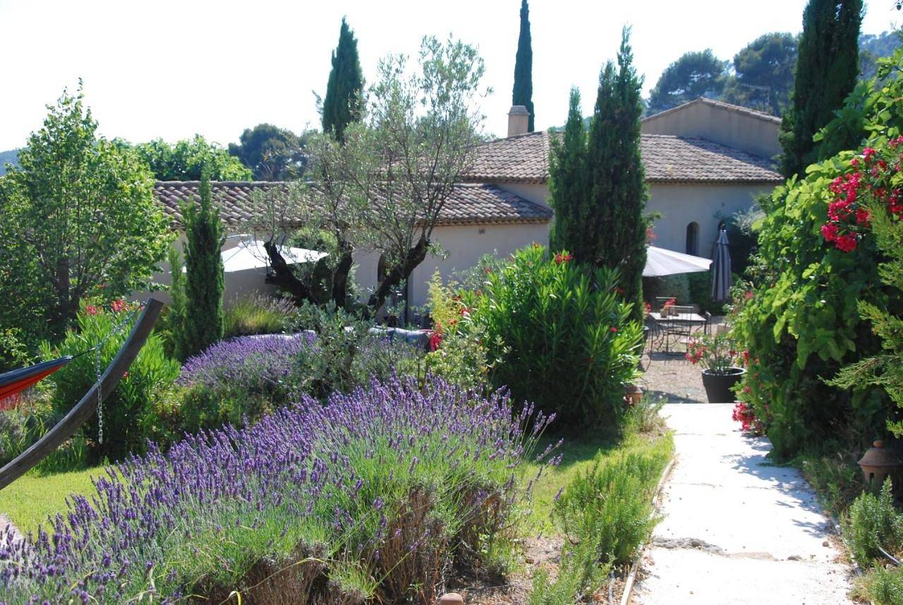 Chambres et tables d'hôtes , spa et séjour bien être , Le Clos de la Chèvre Sud in La Cadière-d'Azur, Côte méditerranéenne (France)