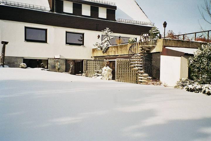 Hütte für 4 Personen, mit Garten in Medebach