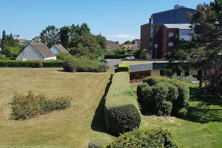 Location de vacances pour 4 personnes, avec balcon à Cabourg