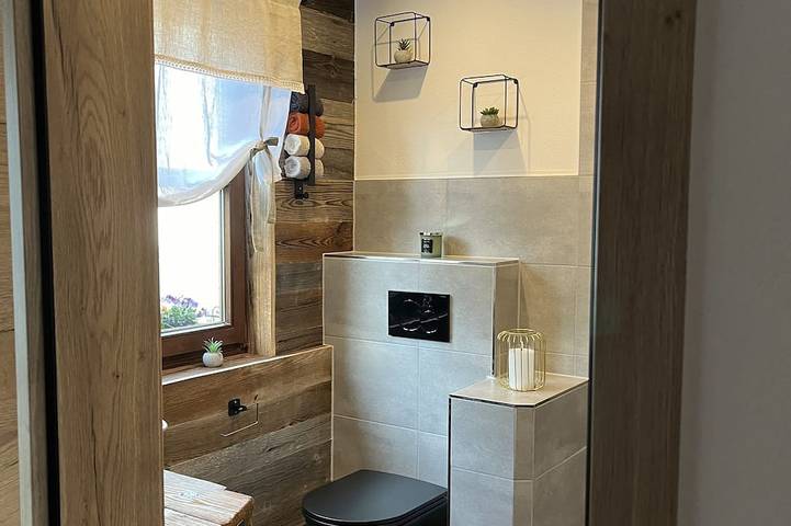 Schönes Wellness Chalet für eine Auszeit im Woid ! in Hengersberg, Ostbayern