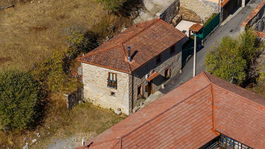 Casa de vacaciones para 4 personas, con vistas y terraza, Se admiten mascotas en Montaña de Luna - 3