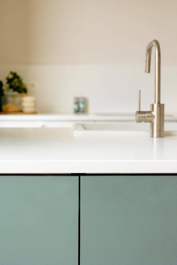 Location de vacances pour 6 personnes, avec jacuzzi et jardin, adapté aux familles à Menen - 4