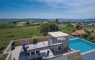 Villa for 10 People in Zadar city, Zadar (Municipality), Photo 2