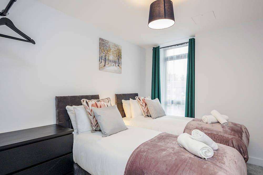 Apartamento entero, Apartamento-Lujoso-Baño privado externo in Watford, Hertfordshire