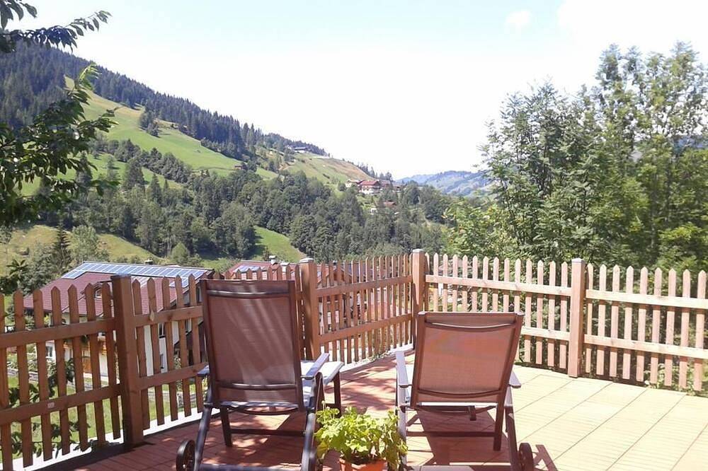Double room with shower / Wc - Café Wagrain, bed and breakfast in Wagrain, Ski Amadé