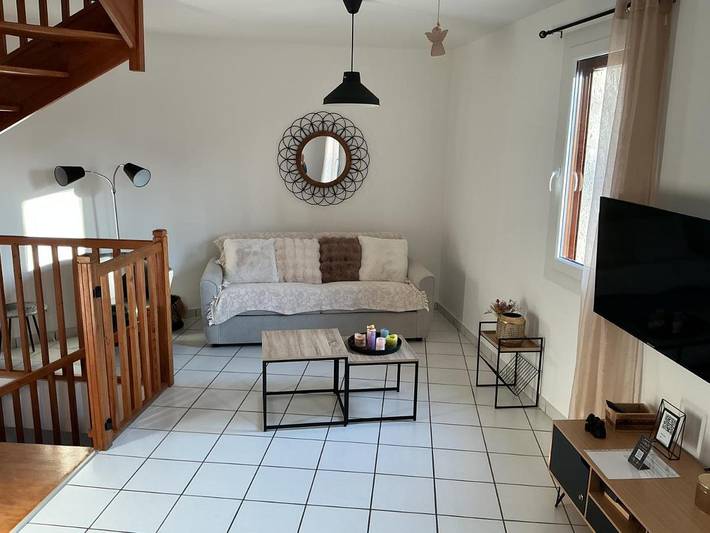 Location de vacances pour 6 personnes, avec vue et balcon, adapté aux familles à Noyarey