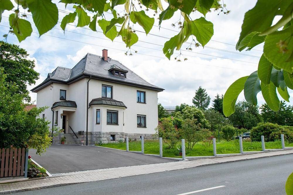 Ganze Wohnung, Ferienwohnung Neustadt - Ferienwohnung mit 2 Schlafräumen in Neustadt, Chemnitz und Umgebung