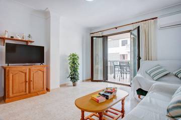 Apartment in Ses Salines, South Majorca für 6 