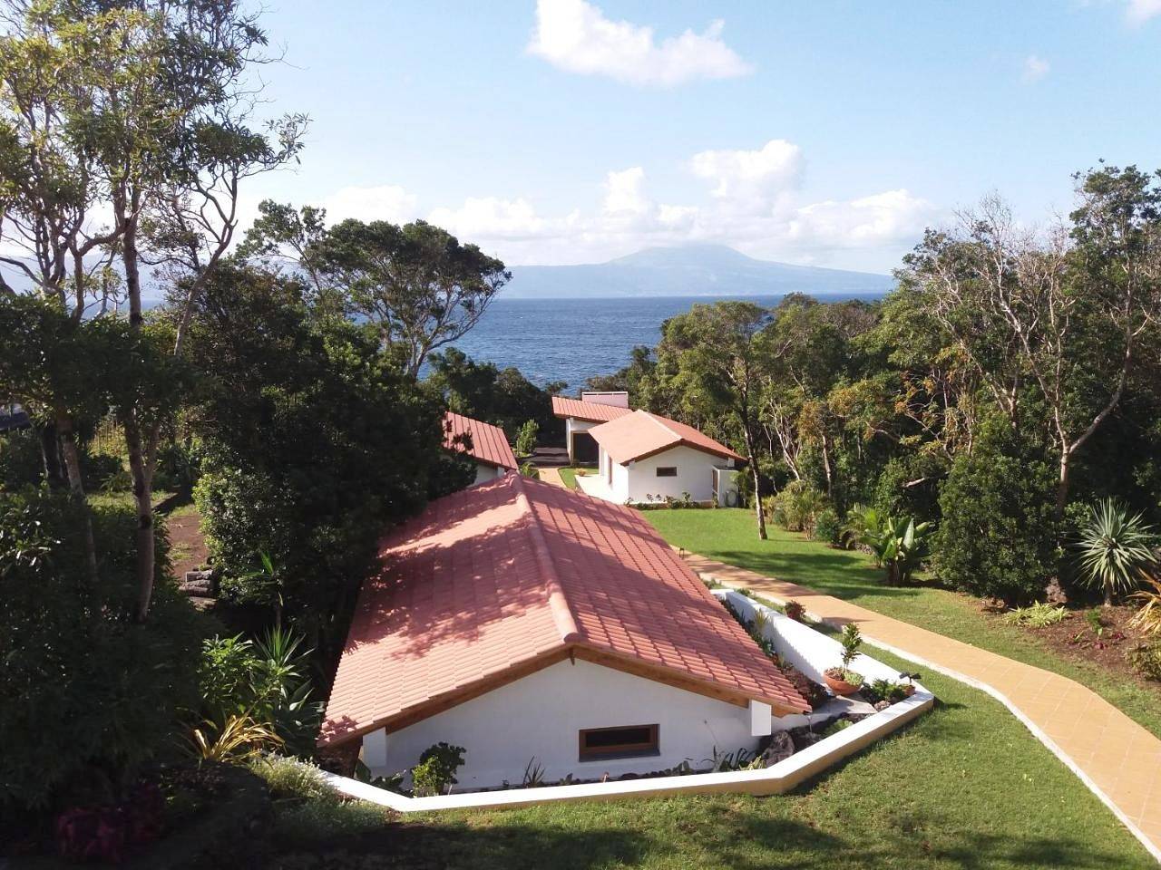 Villas Casteletes in Urzelina, São Jorge (Portugal)