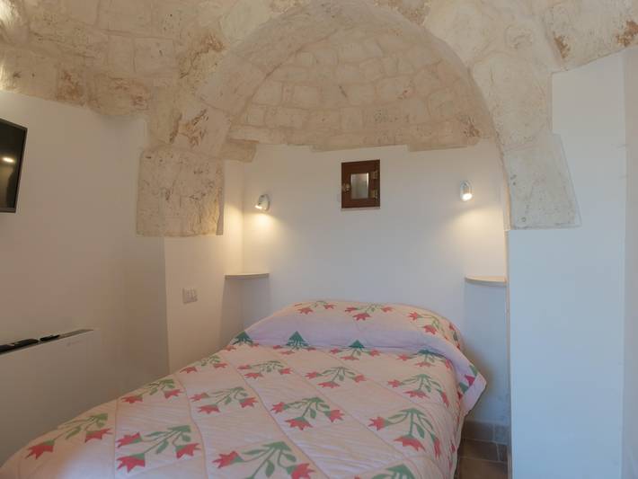 Trulli en Puglia con piscina para 6 personas in Locorotondo, Region de Bari