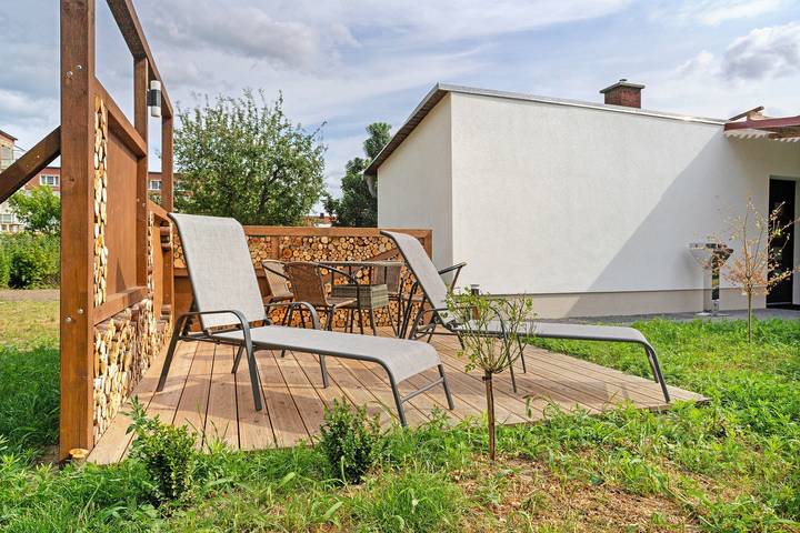 Appartement entier, Appartement 'Fewo Gustav Melkert Str. 5A' avec terrasse partagée et Wi-Fi in Röbel, Lac Müritz
