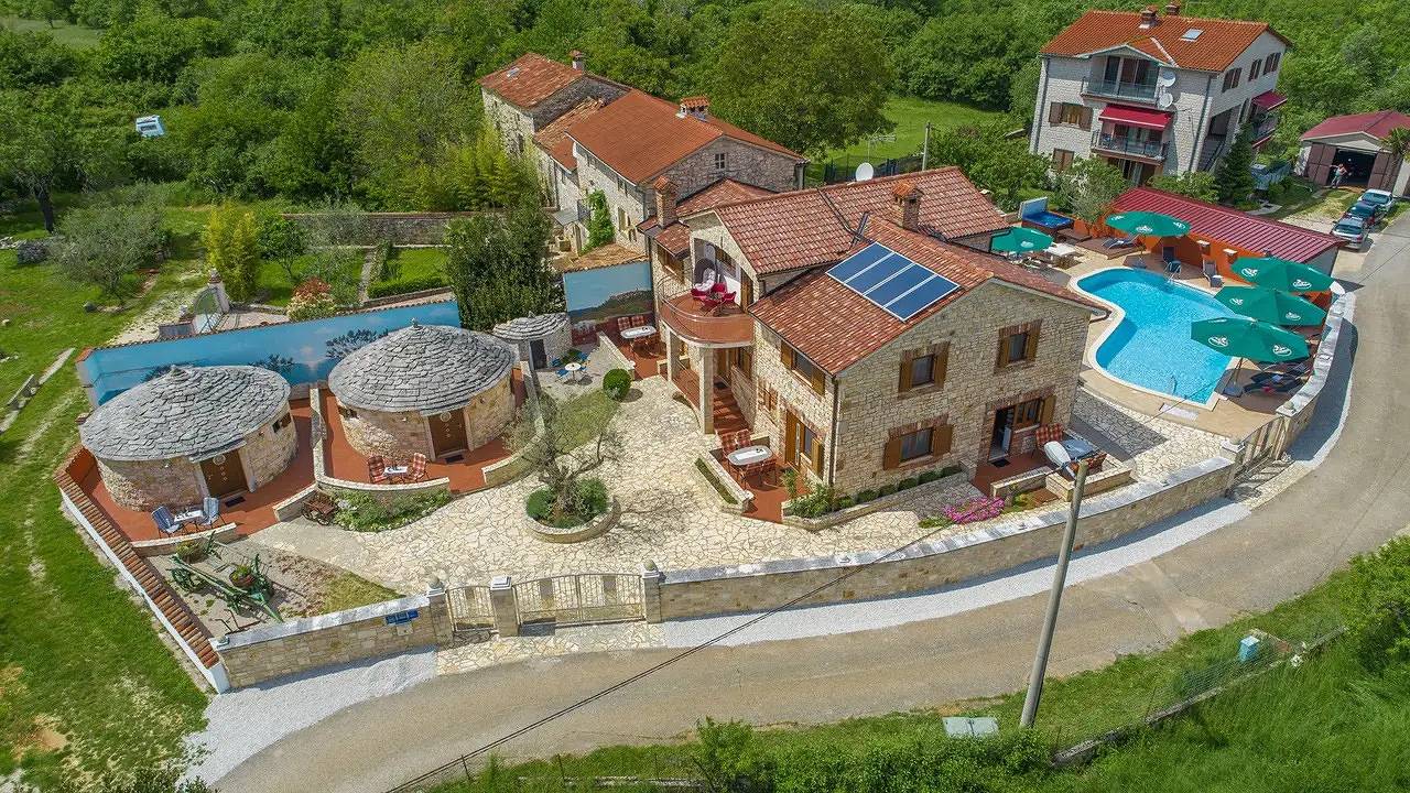 Ganze Ferienwohnung, Ferienwohnung für 2 Personen (27 m²) in Sveti Lovreč Pazenatički in Medaki, Istrien