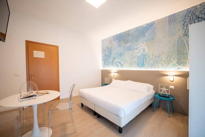 Appart’hôtel pour 3 personnes, avec balcon et vue