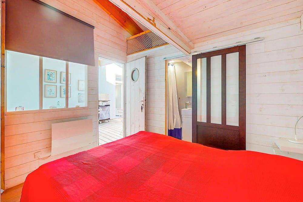 Awesome home in Saint-Denis-d'Oléron with Wifi in Saint-Denis-d'Oléron, Côte de Beauté