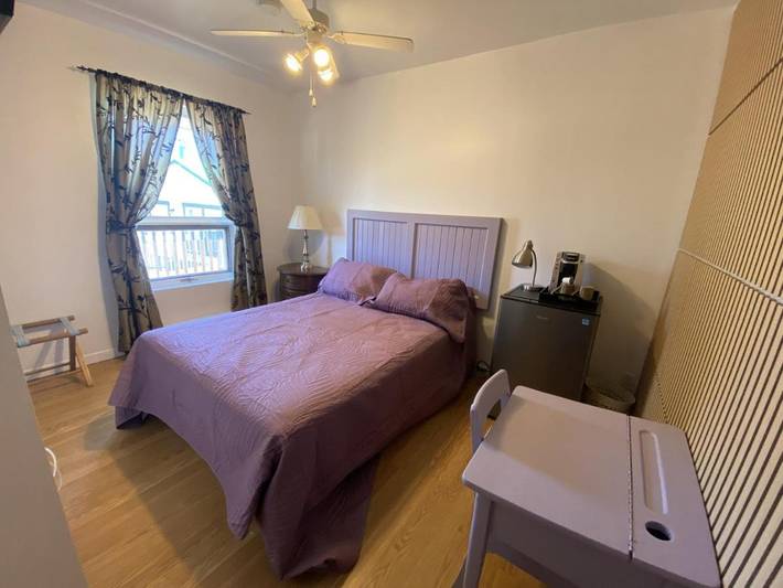 Location de vacances pour 2 personnes, avec vue ainsi que jardin et vue sur le lac dans Tadoussac - 4