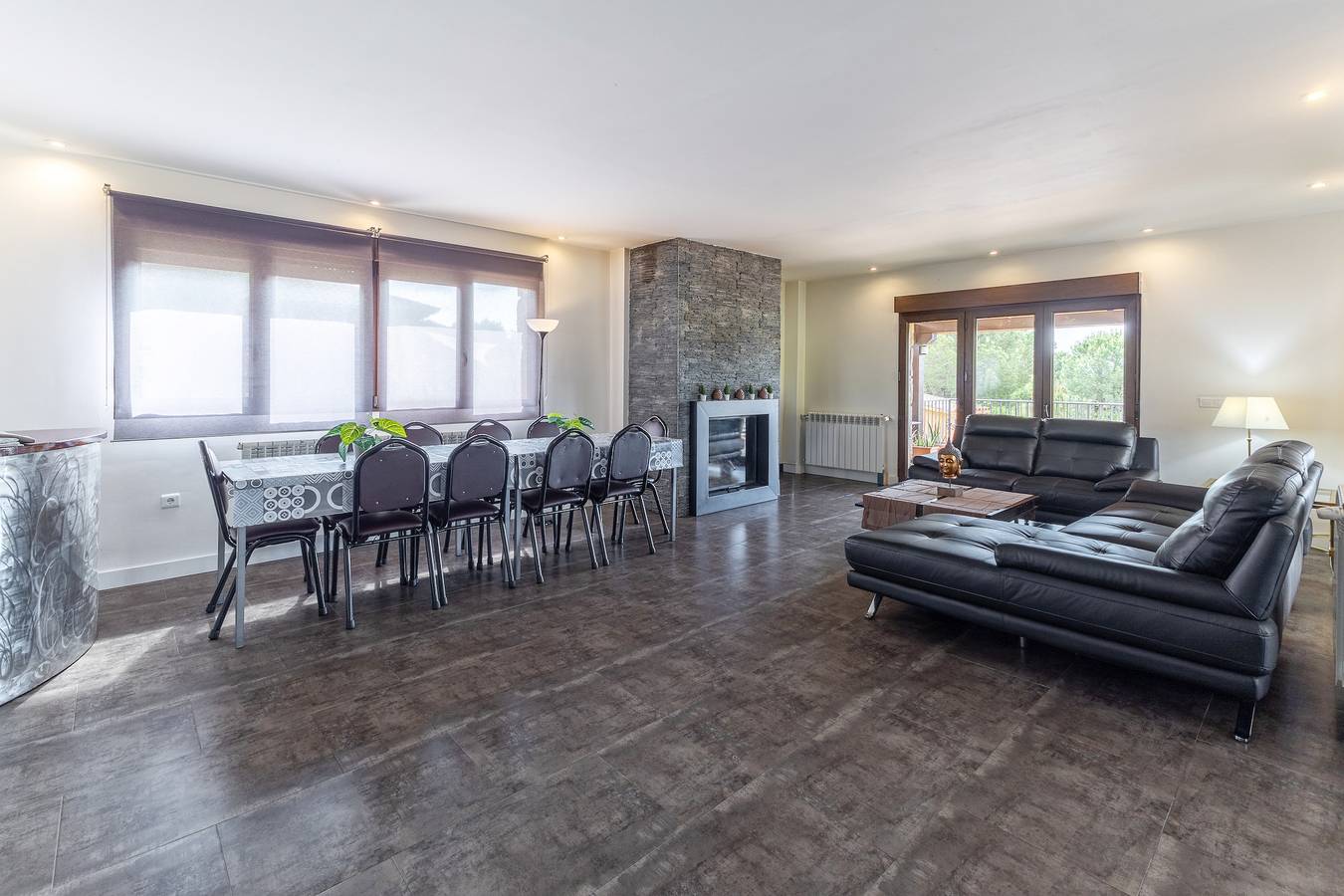 Country House 'Sierra Norte' with Mountain View, Private Pool and Wi-Fi in El Berrueco, Madrid Province
