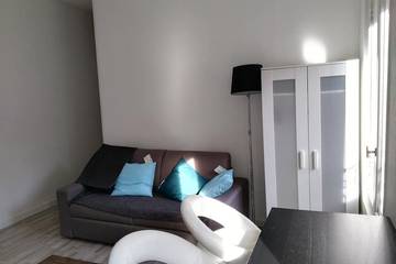 Appartement De Vacances pour 2 Personnes dans Ivry-sur-Seine, Val-de-Marne, Photo 1