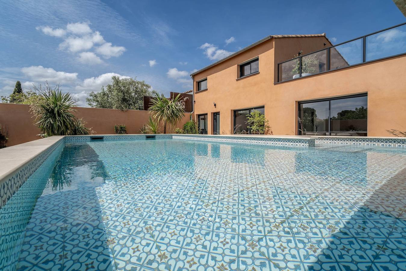 Villa Nina avec vue sur la montagne, Wi-Fi et climatisation in Mirepeisset, Côte méditerranéenne (France)
