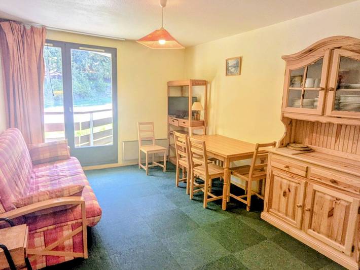 Gîte pour 5 personnes, avec balcon à Les Adrets - 2