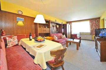 Ferienhaus für 4 Personen, mit Terrasse und Pool sowie Garten in Seefeld in Tirol