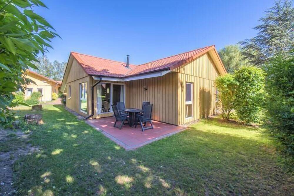 Möwe 38 - Kleines gemütliches Ferienhaus im Ferienpark Mirow in Mirow, Mecklenburg-Strelitz