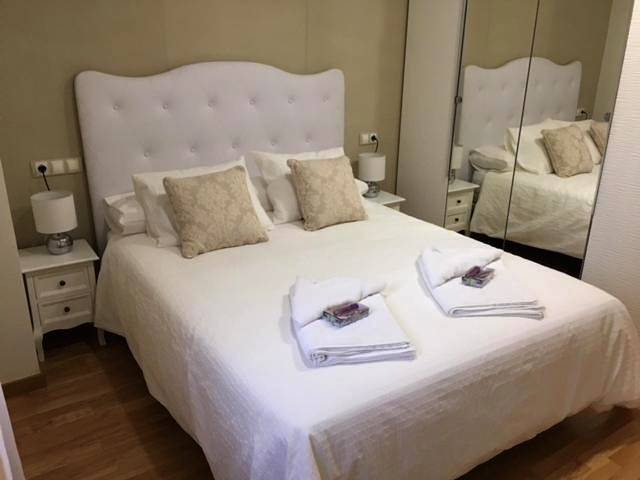 Apartamento para 9 personas, con Jacuzzi y Vistas en Ponferrada