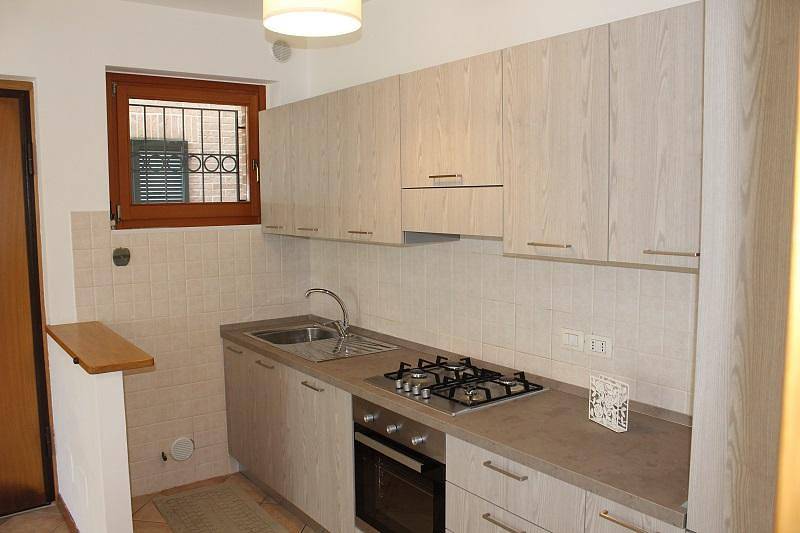 Ganze Wohnung, Appartamento Cristina a Sirolo con giardino in Sirolo, Riviera del Conero