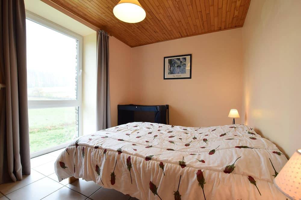 Ferienhaus mit Seeblick in Bastnach, Parc naturel Haute-Sûre Forêt d'Anlier