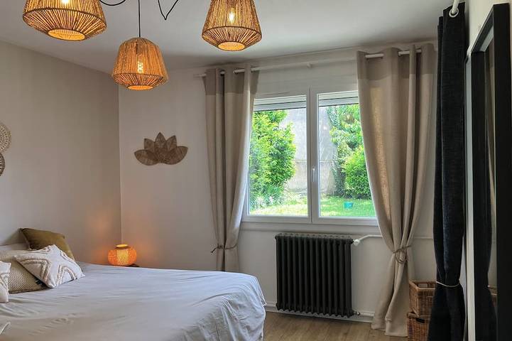 La Pause Cadurcienne Chambre D'Hotes- Tables D'Hotes in Cahors, Quercy