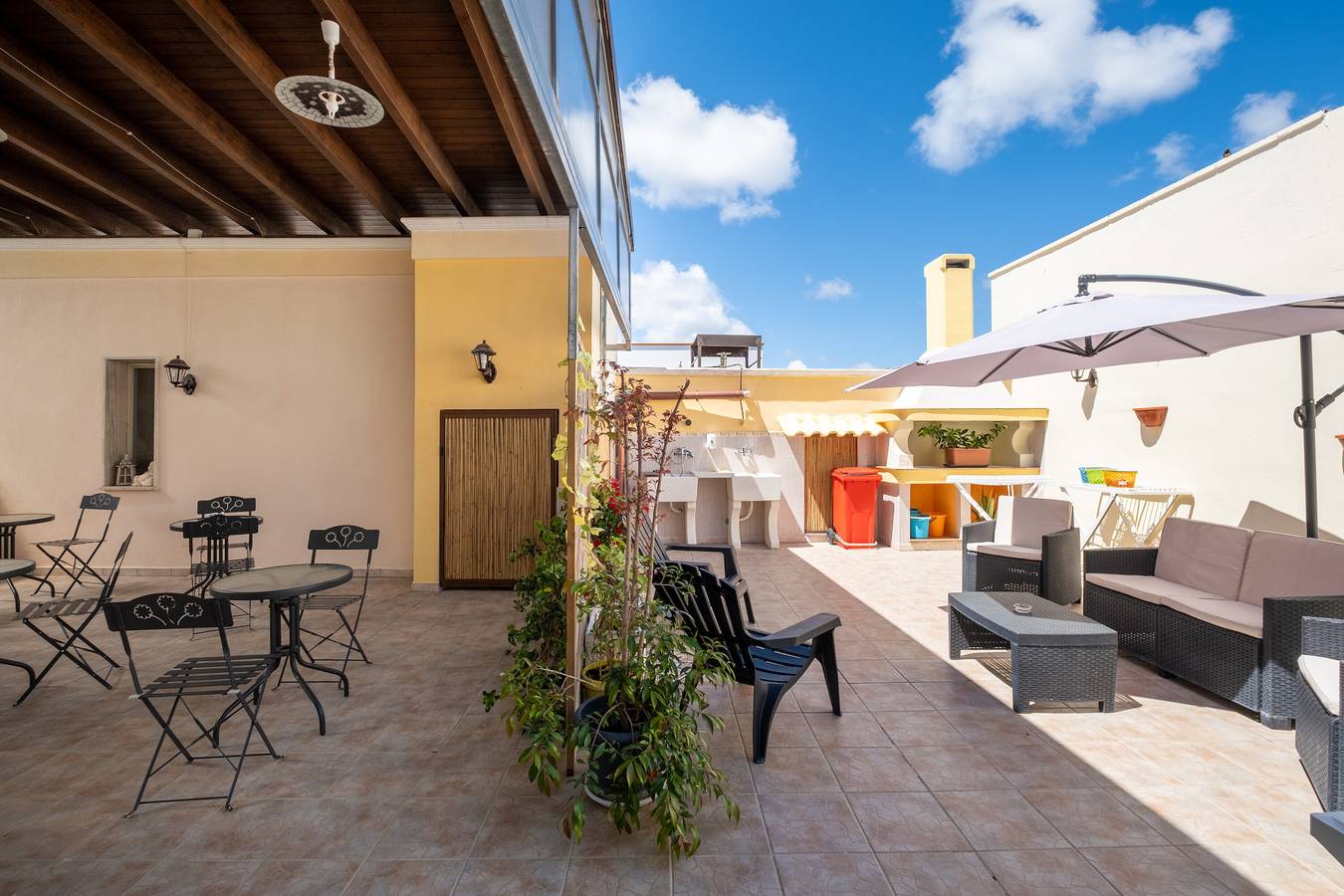 Appartamento intero, Appartamento Sole 2 con terrazza condivisa, A/C e Wi-Fi in Giurdignano, Provincia di Lecce