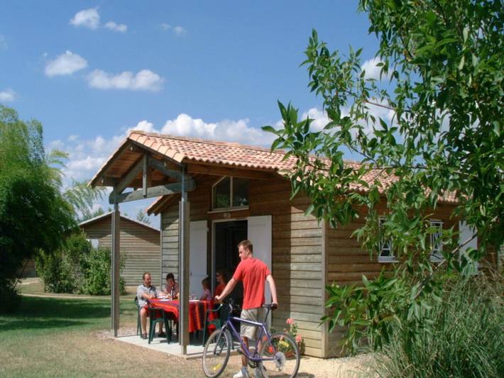 Chalet para 6 personas, con piscina - 1