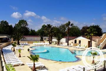 Bungalow für 6 Personen, mit Pool und Terrasse in Grimaud