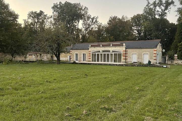 Gîte pour 6 personnes à Hommes - 3