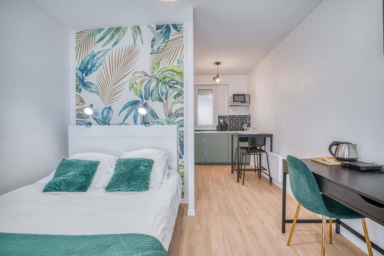 Appartement entier, One-Bedroom Apartment in Marmande, Région de Marmande