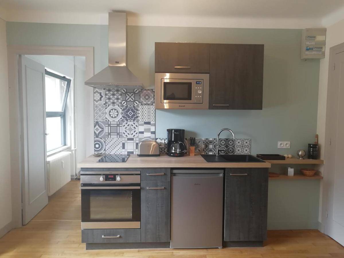 Appartement entier, One-Bedroom Apartment in Fougères, Fougères-Vitré