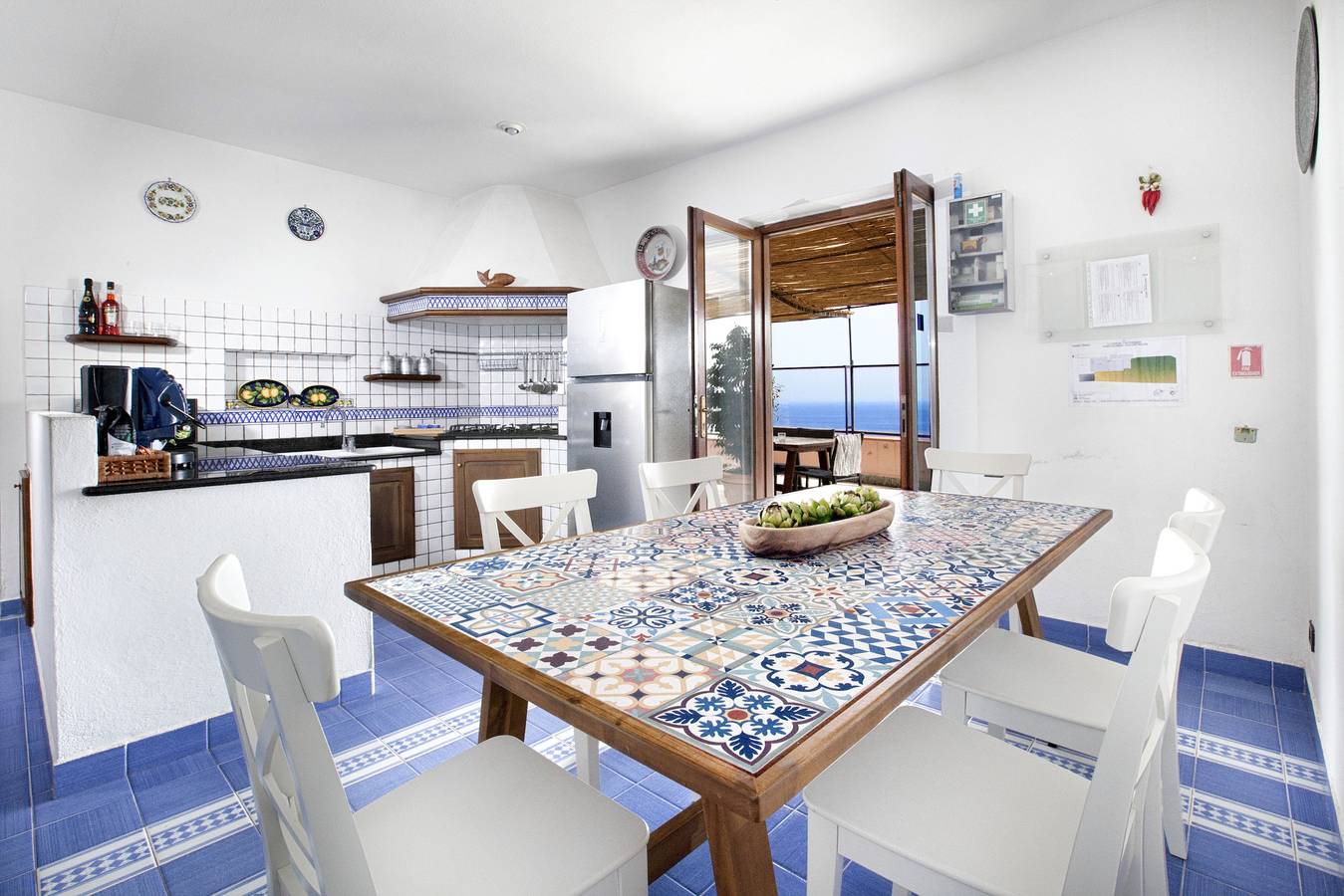 Amore Rentals - Villa The Phoenix con Piscina Privata, Vista Mare, Terrazza e Parcheggio in Nerano, Napoli e dintorni