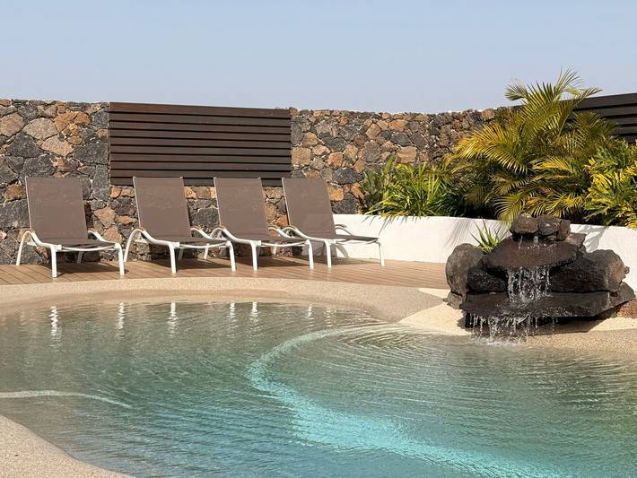 Casa de vacaciones para 6 personas, con Terraza y Jardín en Lajares