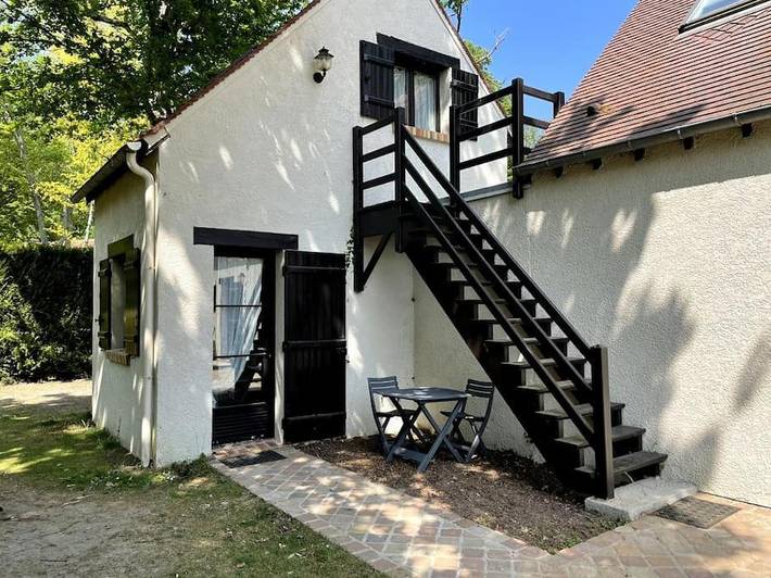 Appartement de vacances pour 3 personnes, avec Terrasse ainsi que Jardin et Piscine
