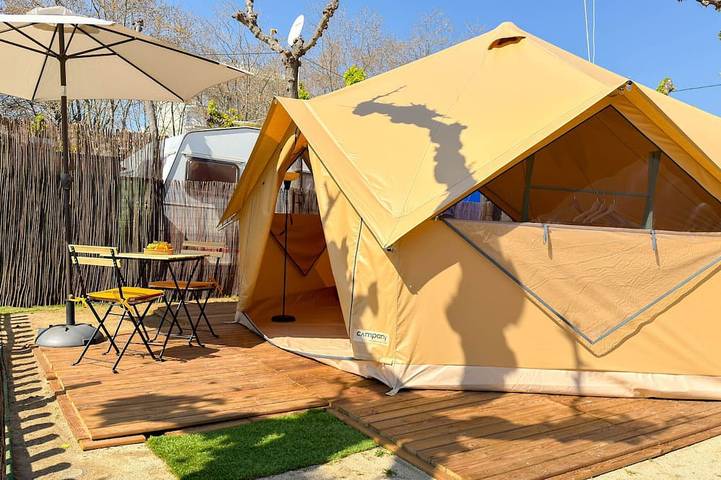 Chalet pour 2 personnes, avec piscine et jardin - 1