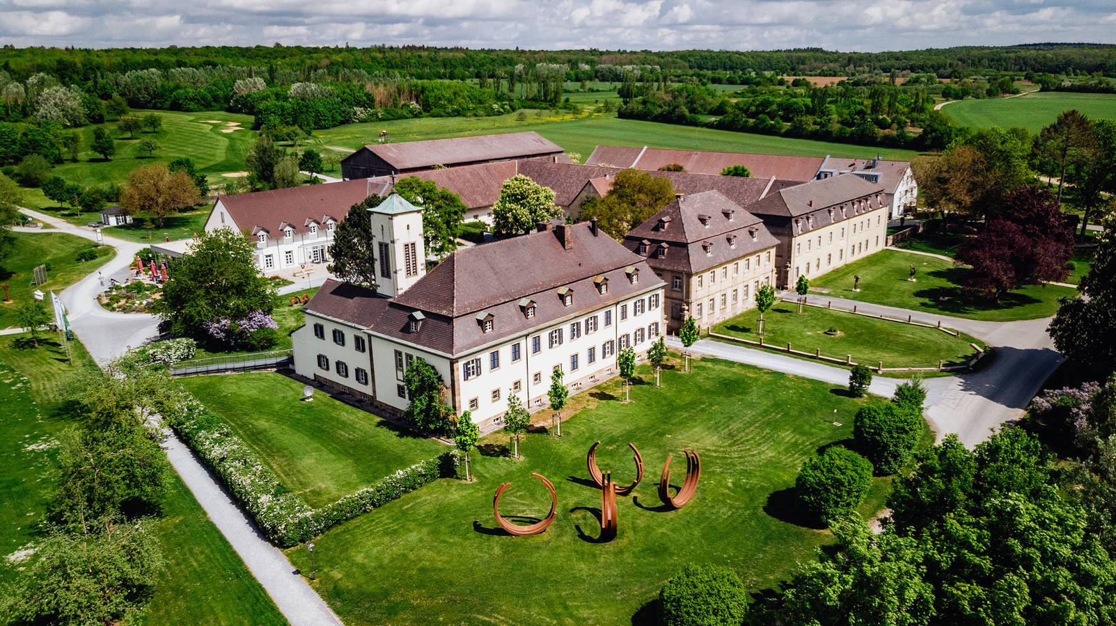 Appartments am Rindhof - Modernes Appartement 5 in ruhiger Lage mit Blick in die Natur in Münnerstadt, Rhön-Bayern