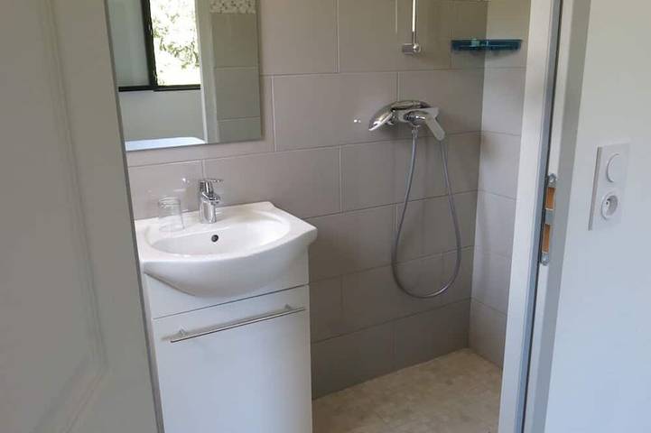 Location de vacances pour 4 personnes, avec terrasse et jardin, animaux acceptés à Urtaca - 4