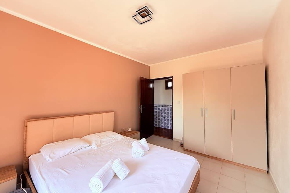 House with garden and barbecue · Sleeps 6 · beach/estuary in Ria de Aveiro, Aveiro